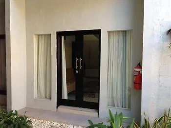 Palloma Hotel Kuta Kuta  3*, Kuta (Bali)
