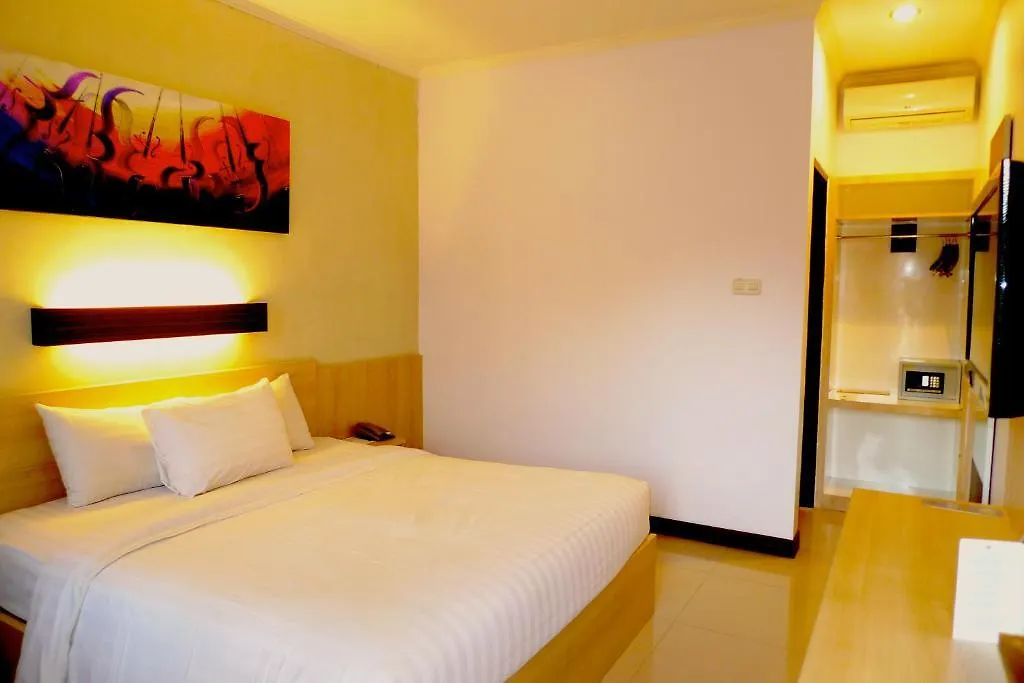 Palloma Hotel Kuta Kuta  3*, Kuta (Bali)